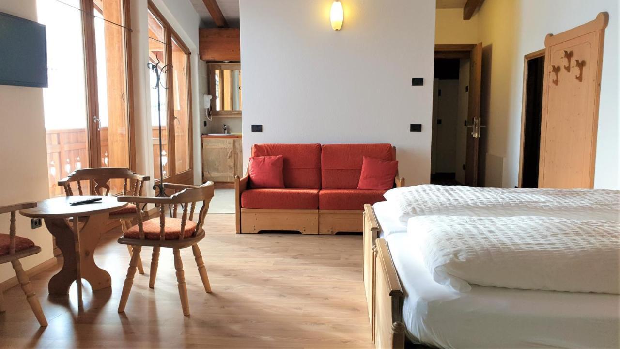 Alpino Lodge Bivio ليفينو المظهر الخارجي الصورة